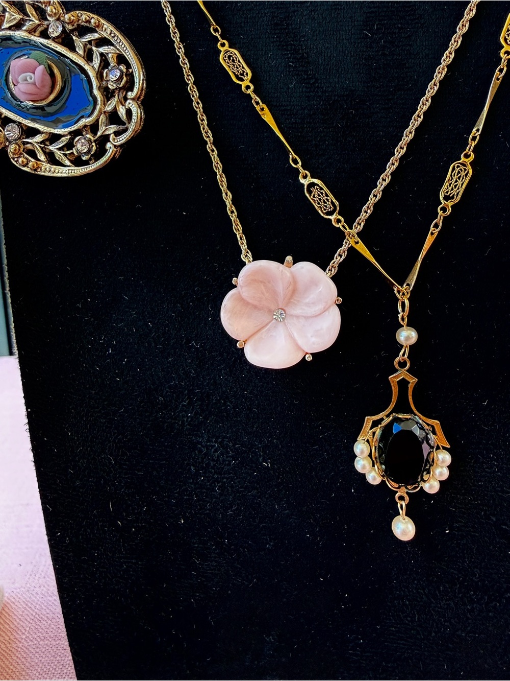 Vintage Jewelry lot 16 pieces|JOMAZ Avon Sarah Coventry|brooches Necklaces - Picture 9 of 16